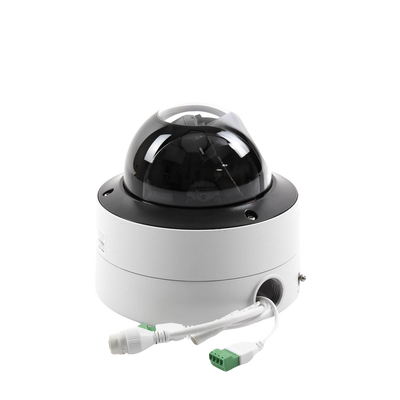 Domo IP 4 Megapixel / Imagen a Color 24/7 / Lente 3.6 - 9 mm