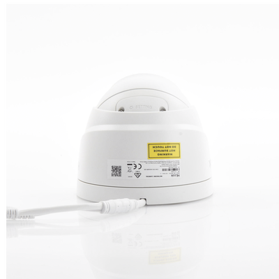 Turret IP 4 Megapixel / Lente Motorizado 2.8 - 12 mm / 30