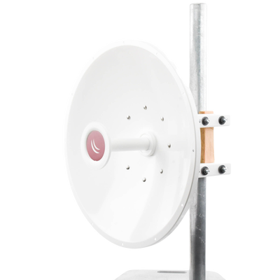 (mANT30 PA) Antena direccional 4.7 - 5.8 GHz, 30dBi de